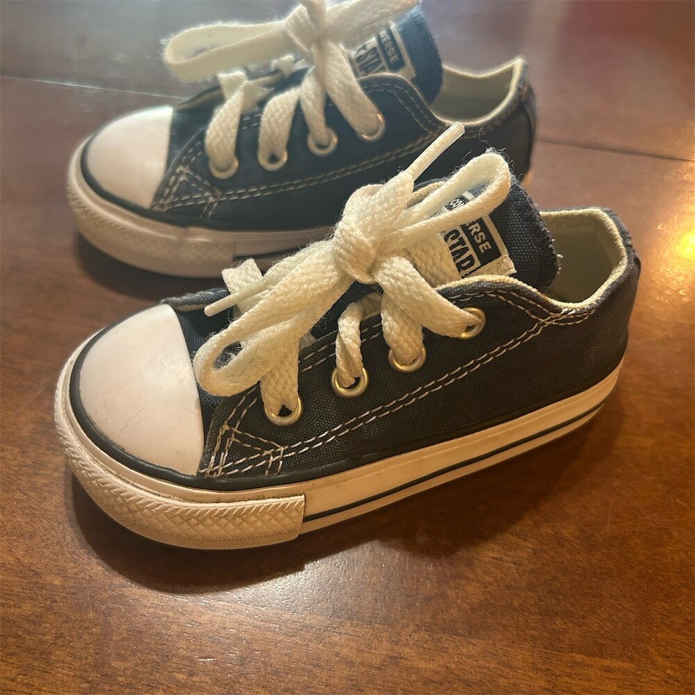 Converse Chuck Taylor All Star Toddler Low Top Sneakers Navy Size 5 EU 21